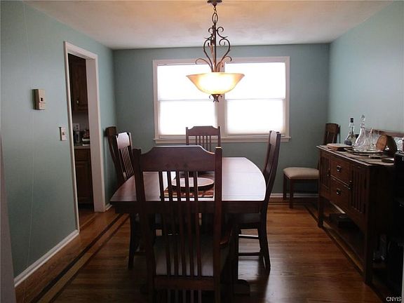 4th image of 3644 Buttercup Ln