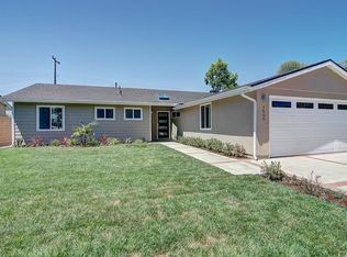 1606 Myrtlewood St, Costa Mesa, CA 92626