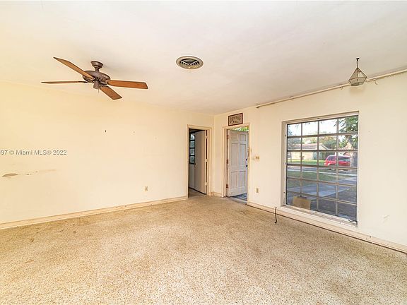 4th image of 7100 Miami Lakeway S