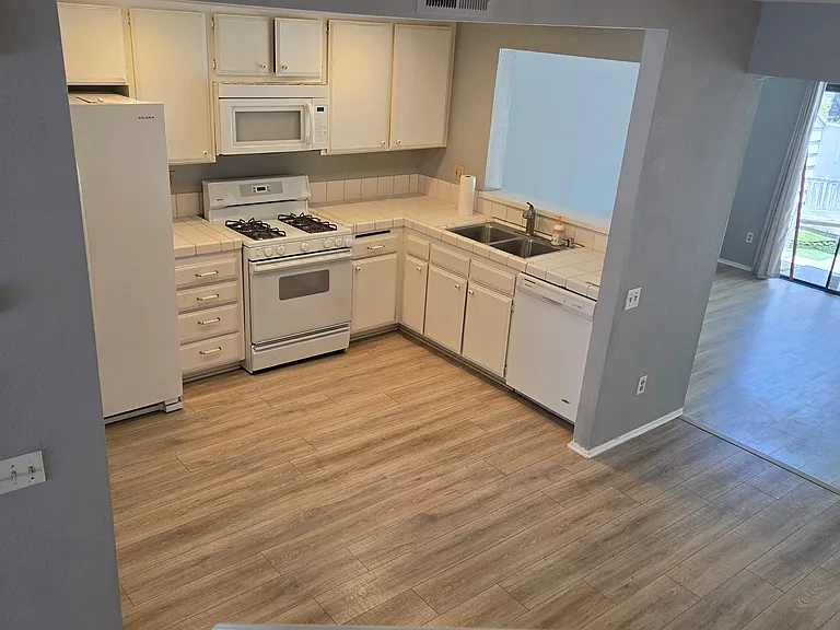 3734 Carmel View Rd — Photo 12