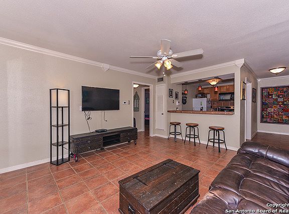 5th image of 8030 BROADWAY ST #205F