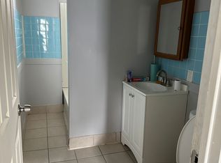 194 Dickinson St #194, Springfield, MA 01108