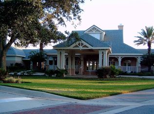 20 Emerald Lake Ct, Palm Coast, FL 32137