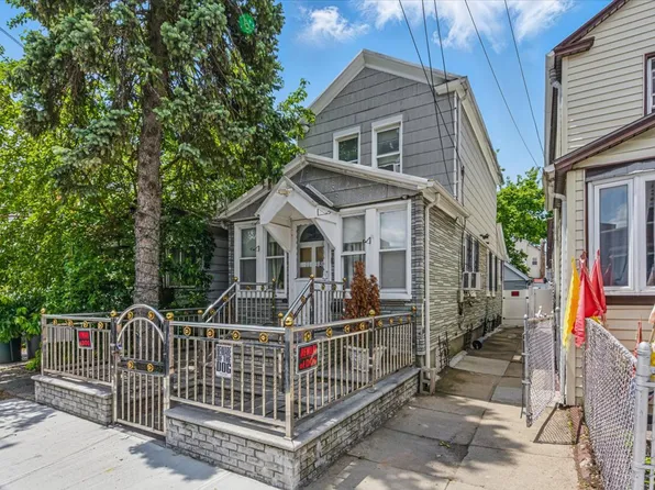 111-38 114th Street image 2 of 20