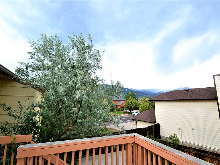 1288 Suncrest Way — Photo 14