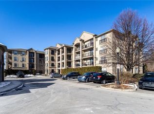 2085 Appleby Line #105, Burlington, ON L7L 7H4