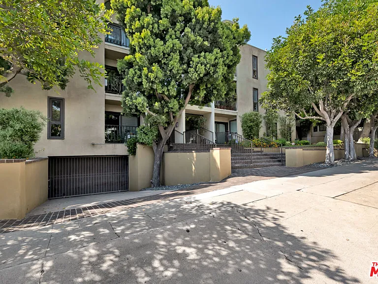 11789 Montana Ave #11 — Photo 27