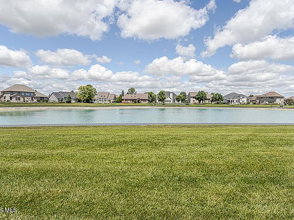 2nd image of 14740 Lake Meadows Dr