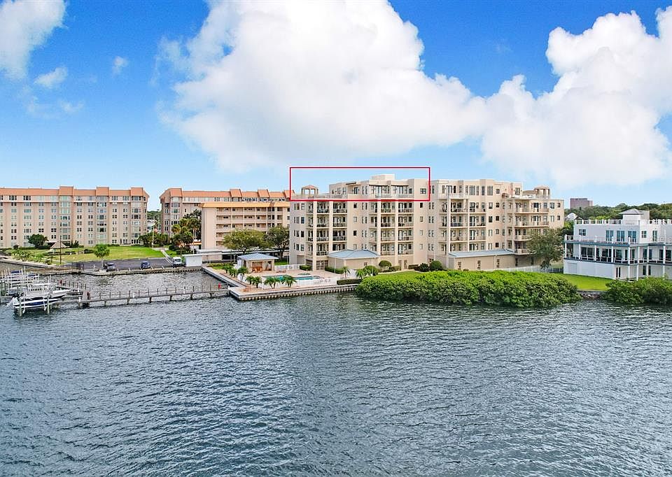 1st image of 600 Edgewater Dr Unit 601