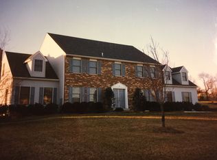 97 Brookside Dr, Holland, PA