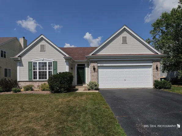 650 Needlegrass Pkwy, Antioch, IL 60002