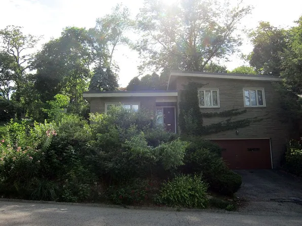 6657 Forest Glen Rd, Pittsburgh, PA 15217