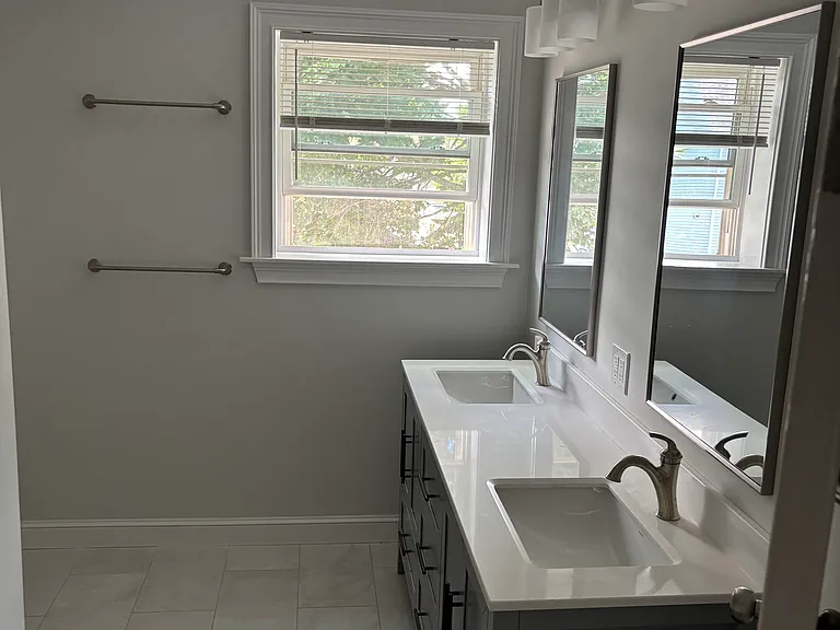 109 Magoun Ave — Photo 11
