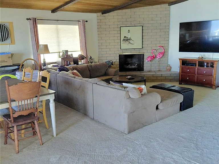 27564 Lakeview Dr — Photo 12