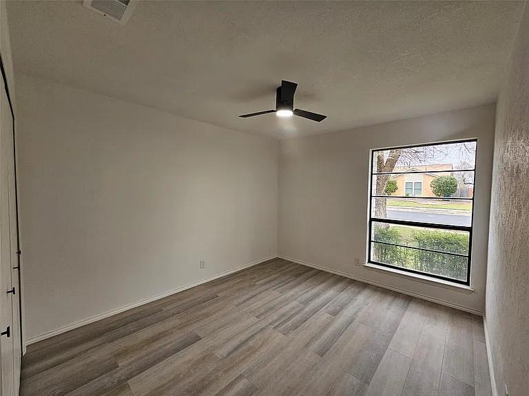 10706 Berthound Dr — Photo 21