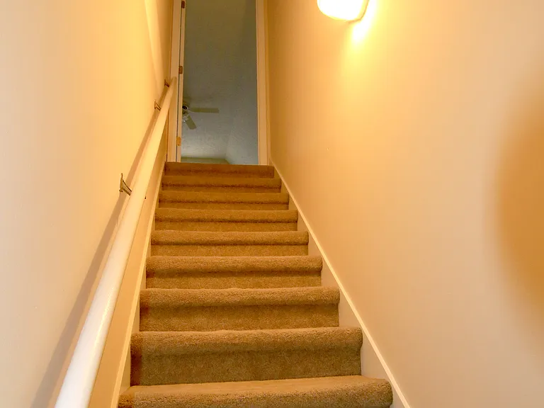 2123 Moonlite Ct — Photo 42