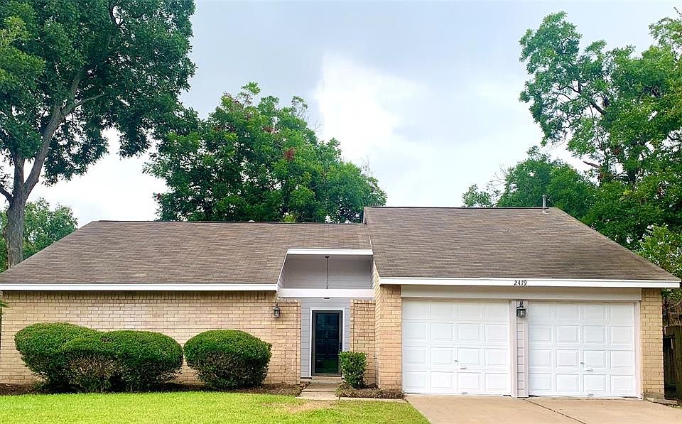1st image of 2419 Willow Bend Dr