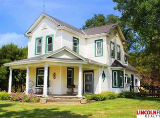 2164 Bluff Rd, Seward, NE 68434