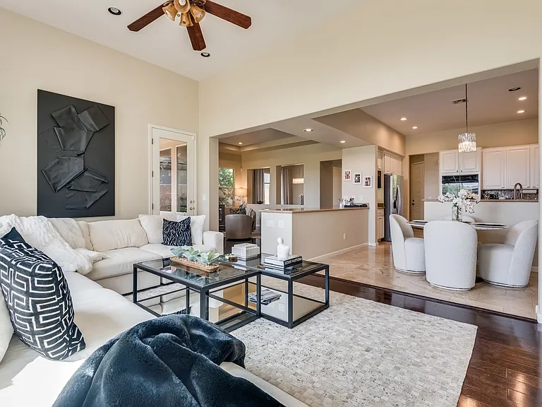 2854 Dove Run Creek Dr — Photo 3