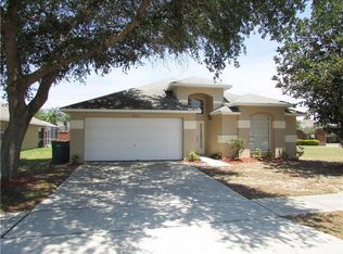 7951 Golden Pond Ct, Kissimmee, FL 34747