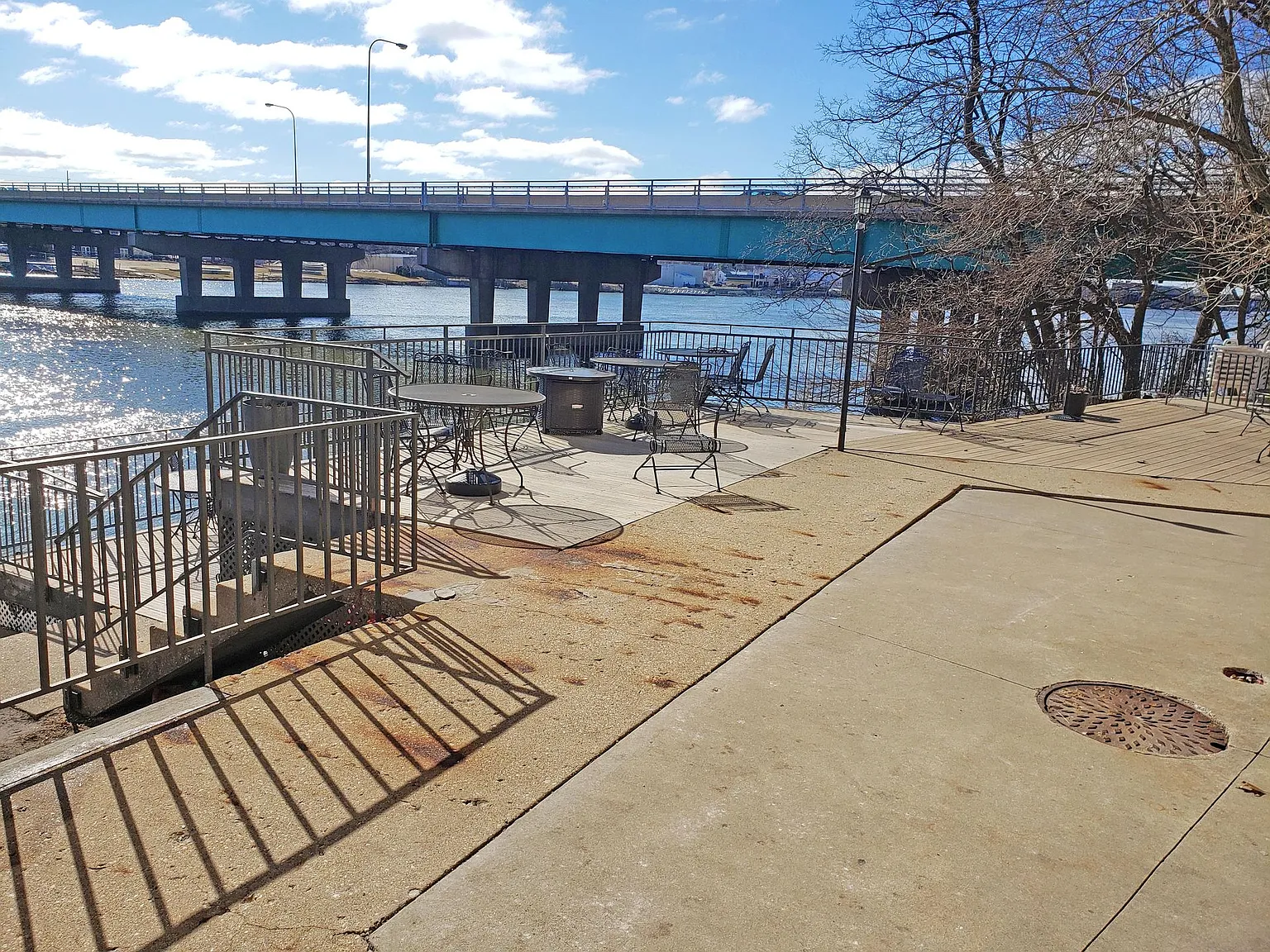 Rock River Tower — Photo 3