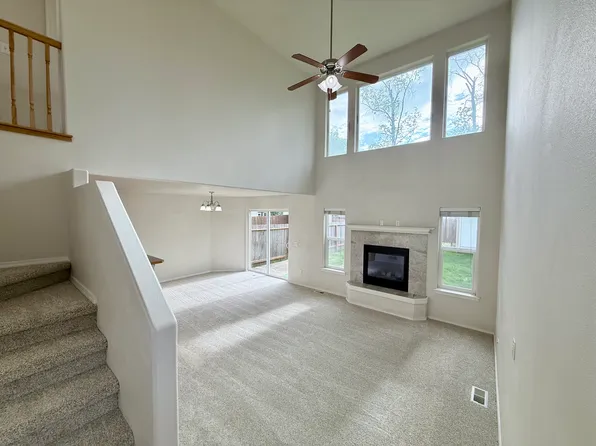 9311 Noblewood St, Anchorage, AK 99502