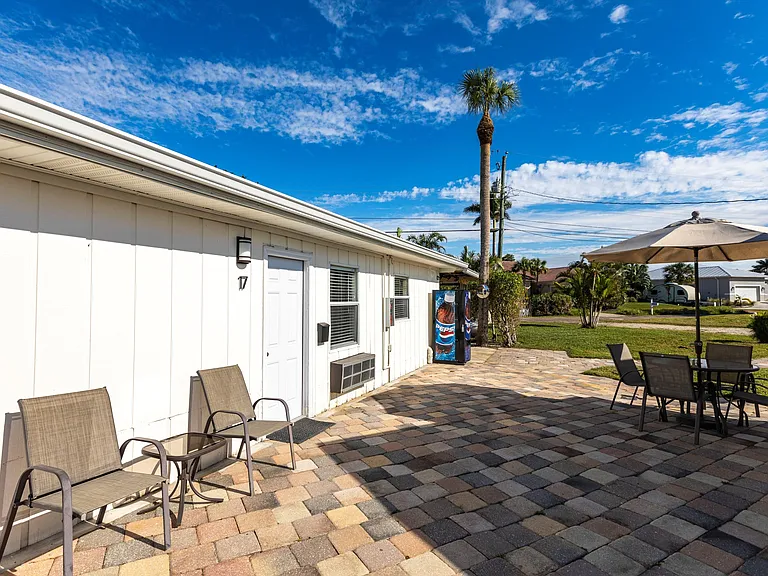 14621 McGregor Blvd #18 — Photo 12