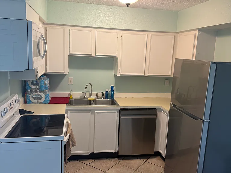 1049 Apollo Beach Blvd #D — Photo 17