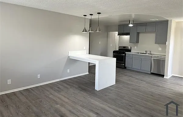 38703 Larkin Ave #2 — Photo 2