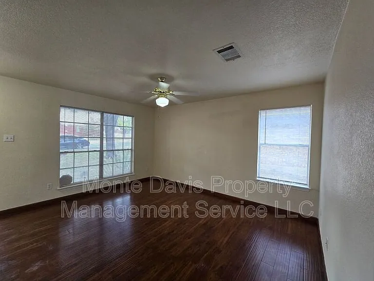 505 Shant St — Photo 11