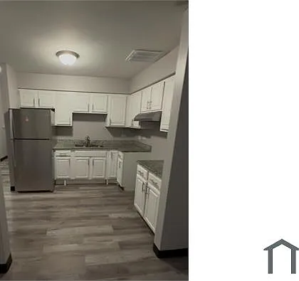 456 W Normal Pkwy #D — Photo 1