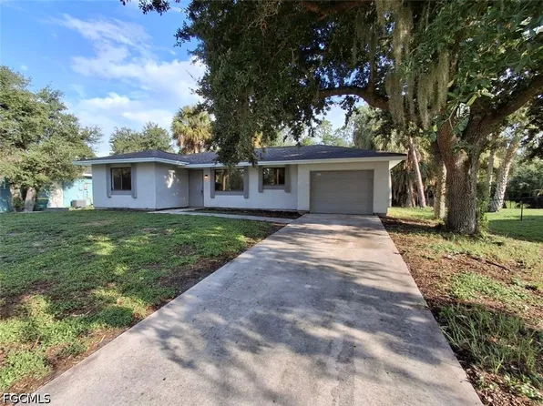 23221 Elmira Blvd, Punta Gorda, FL 33980