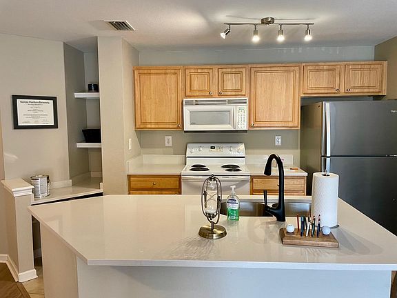 4th image of 425 S Villa San Marco Dr Unit 103