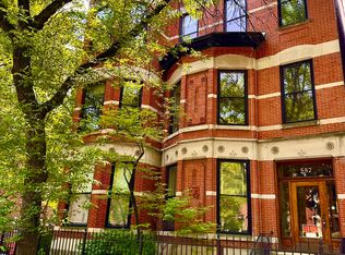 537 W Fullerton Pkwy #3, Chicago, IL 60614