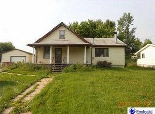 7601 Rainwood Rd, Omaha, NE 68122