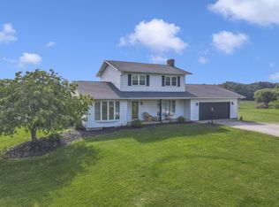 6605 Lancaster Rd SE, Hebron, OH 43025