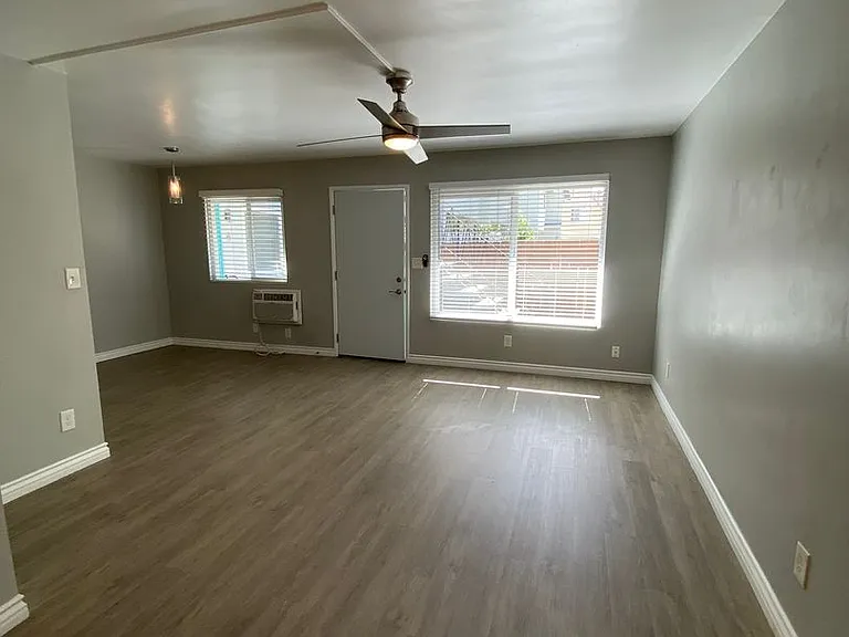 4533 Contour Blvd. — Photo 5