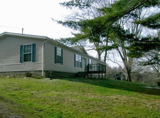 6890 Hedges Ln, Frazeysburg, OH 43822