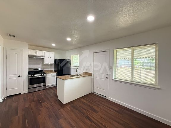 4th image of 5306 Boatman Rd