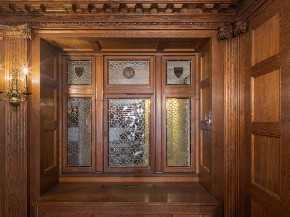 9 West 54th Street image 21 of 21
