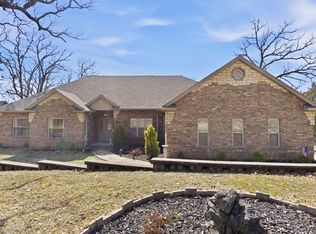 24 Lands End, Kimberling City, MO 65686