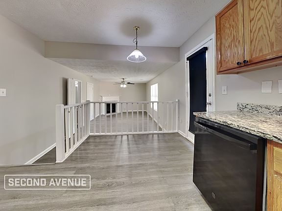 3rd image of 5644 Wellborn Oaks Ct