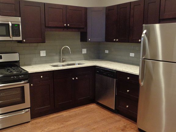 5th image of 41 Iowa St APT 1