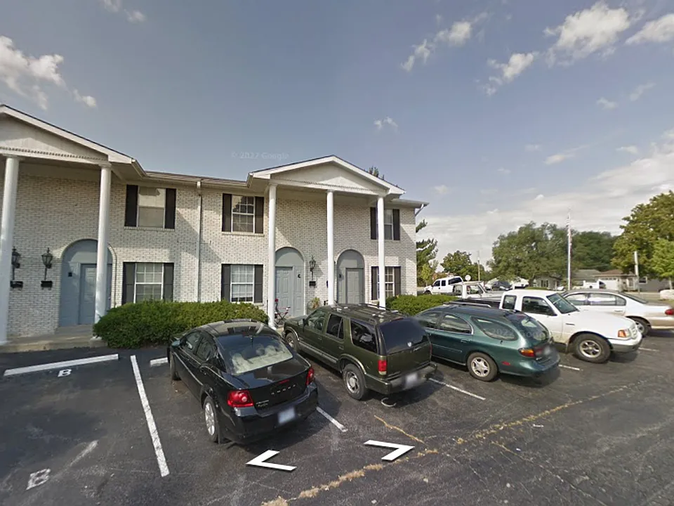 1210 W Main St