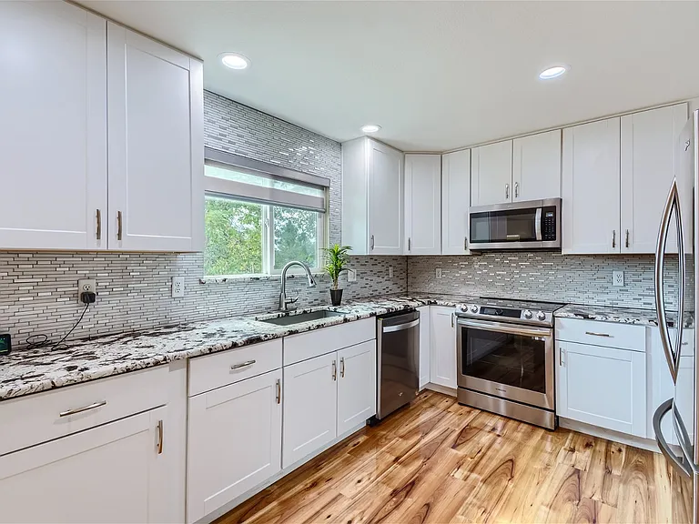 2865 S Tower Way — Photo 11