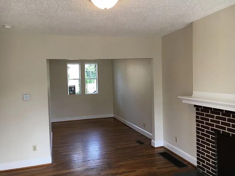 260-274 E Hudson St — Photo 3