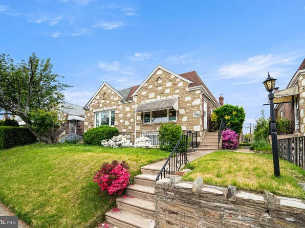 2345 Griffith St, Philadelphia, PA 19152
