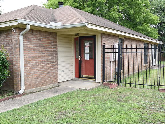 2nd image of 5914 Carmel Dr