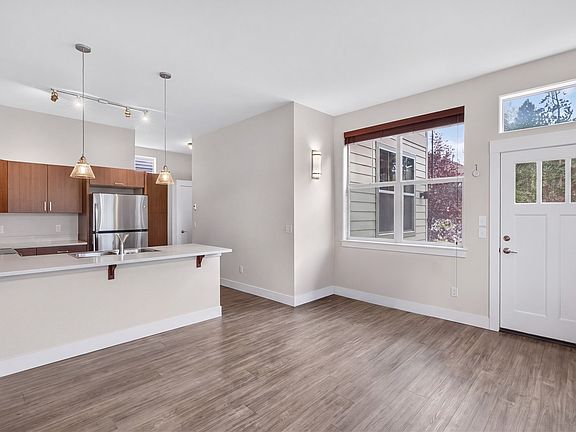 4th image of 170 Wichita Avenue UNIT A/B