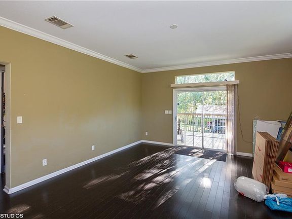 5th image of 30240 Lynne Dr